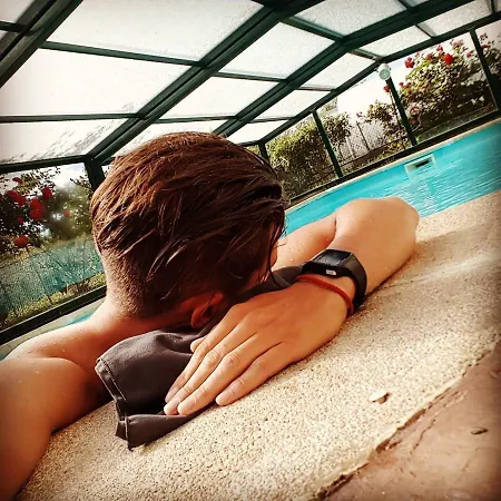 Ostello Cuatro Cantones *