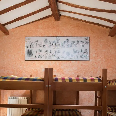 Hostel Cuatro Cantones *