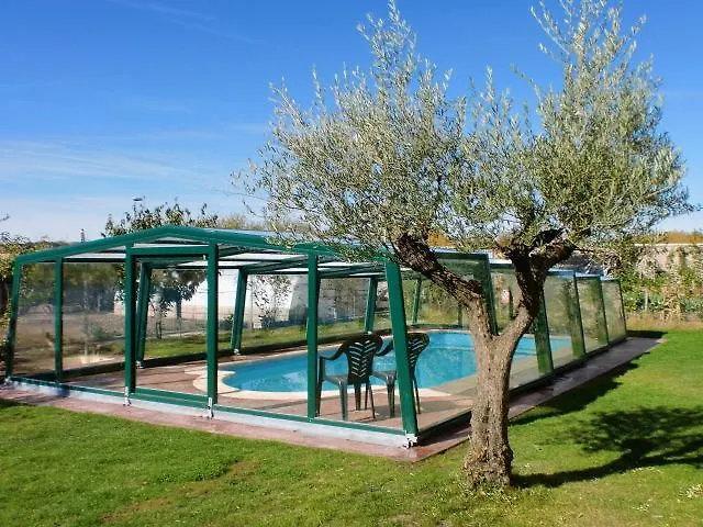 Cuatro Cantones Ostello